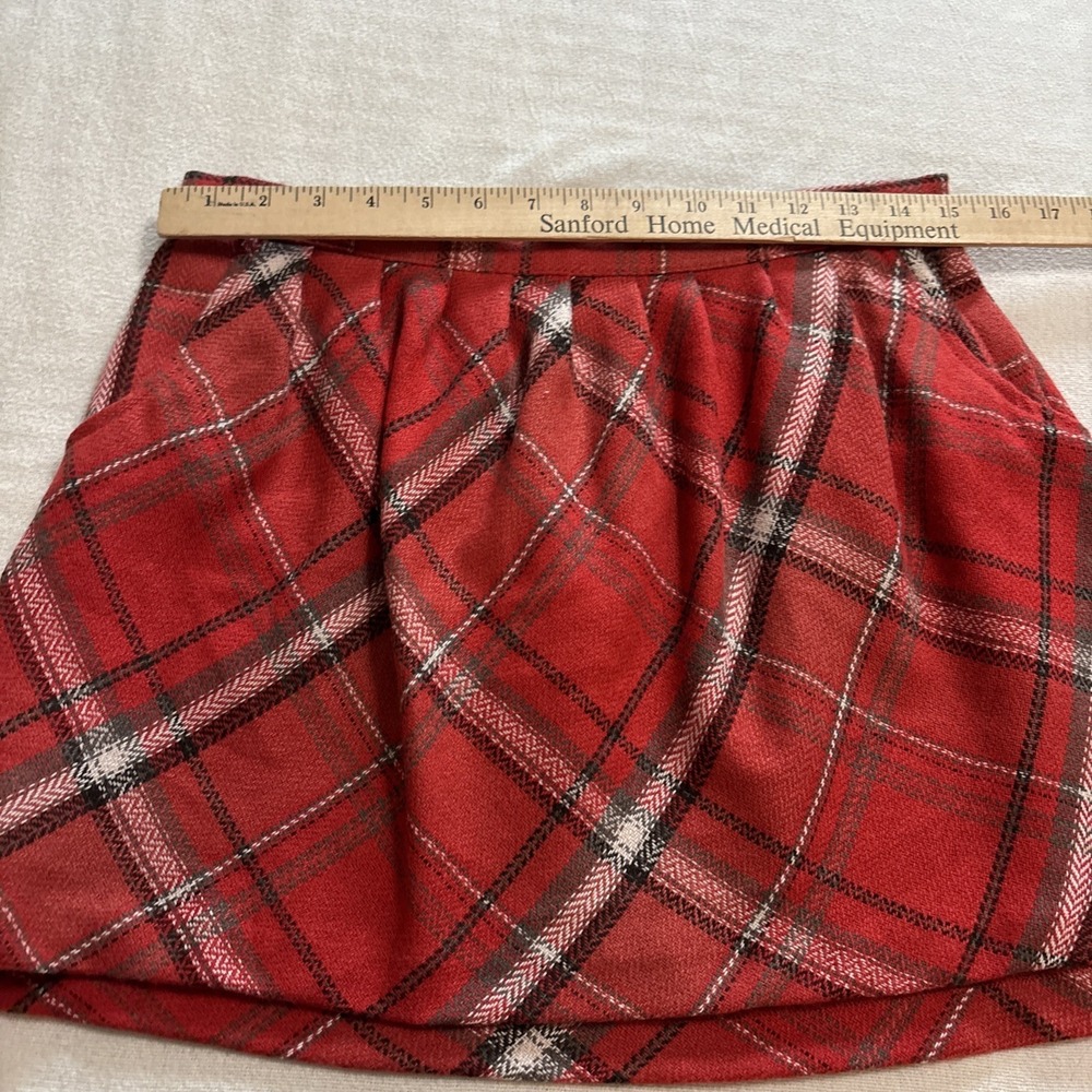 Old Navy Wool Blend Mini Skirt Red Gray Plaid Lined  Women's Size 4 Y2K Academia - Picture 3 of 7